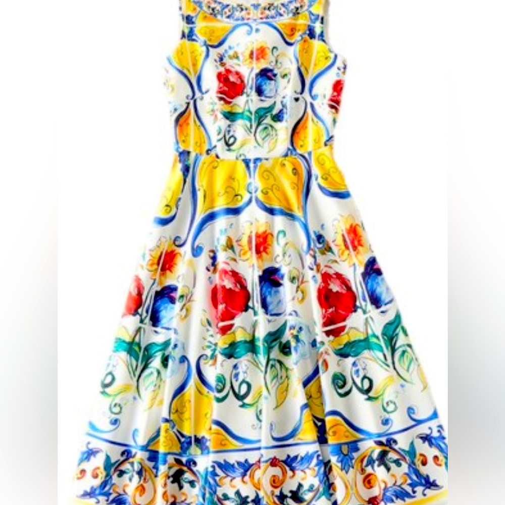 Dolce and Gabbana yellow print dress slightly used